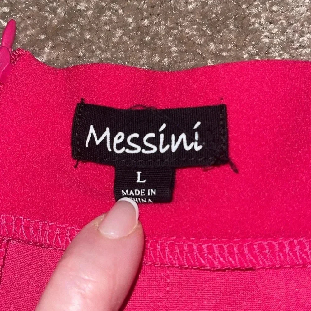 Messini Pink Pleated Mini Skirt Size Large.  K - Picture 2 of 4